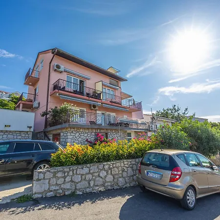 Apartment Lisinski Crikvenica Exterior photo
