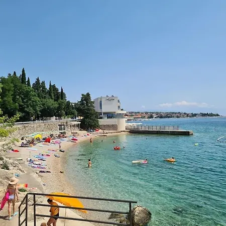Apartment Lisinski Crikvenica Exterior photo
